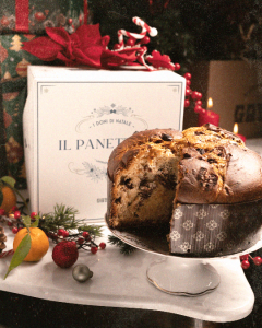 Panettone gocce e crema di foresta